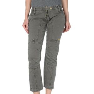 Dsquared2 Denim Capris Size 4 (US) 40 (IT) NWT
